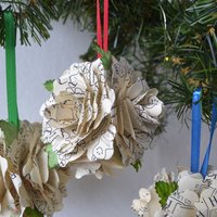 Custom paper rose Ball Christmas Tree ornament