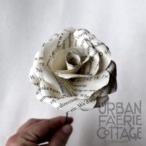 Personalized First Anniversary Wedding Vow Paper Roses