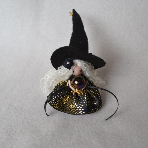 Seer Wee Kitchen Witch doll