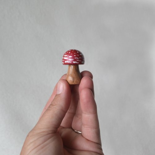 Mini Fly Agaric wooden mushroom