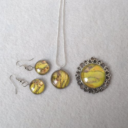 Yellow Sunshine pendant - Faux stone