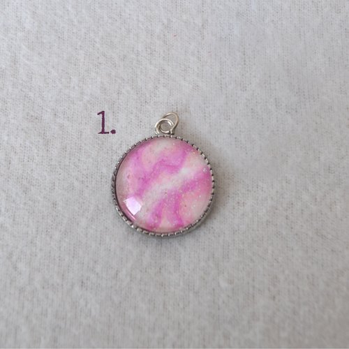 Neck Candy Pink and white pendant- faux stones